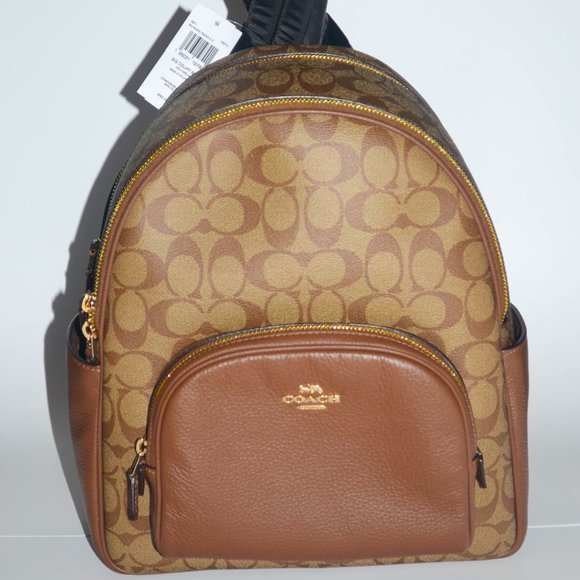 Coach Court Backpack Signature Canvas  NWT !!  Msrp:$450.00 NWT! Coach Court Backpack in Signature Canvas | Mercari main image 2